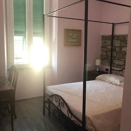 Porta Di Sotto *