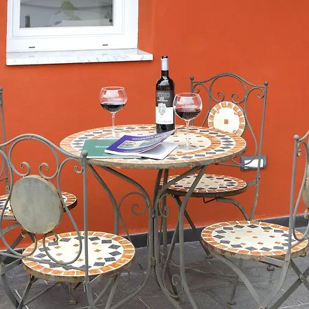 Porta Di Sotto Bed & Breakfast