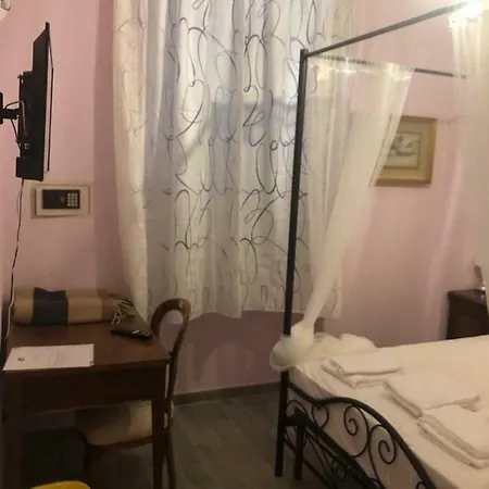 Porta Di Sotto 3* Fivizzano